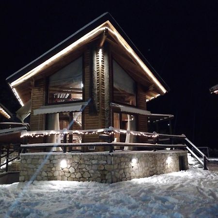 Natura Chalets Mega Chorio Exteriör bild